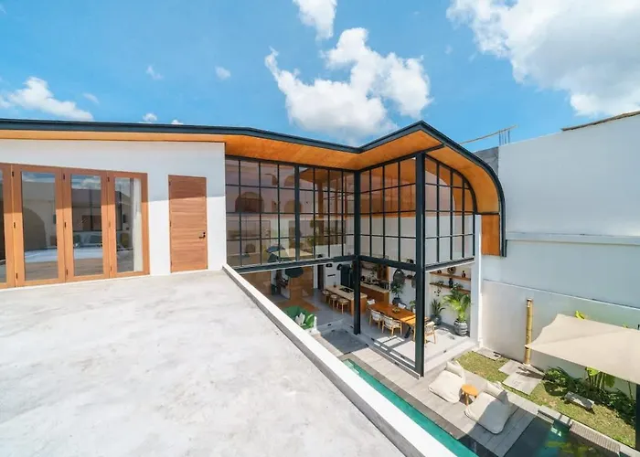 Kclub Greenfields Villa