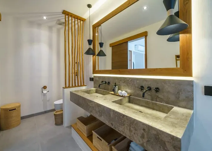 Villa Kclub Greenfields Canggu